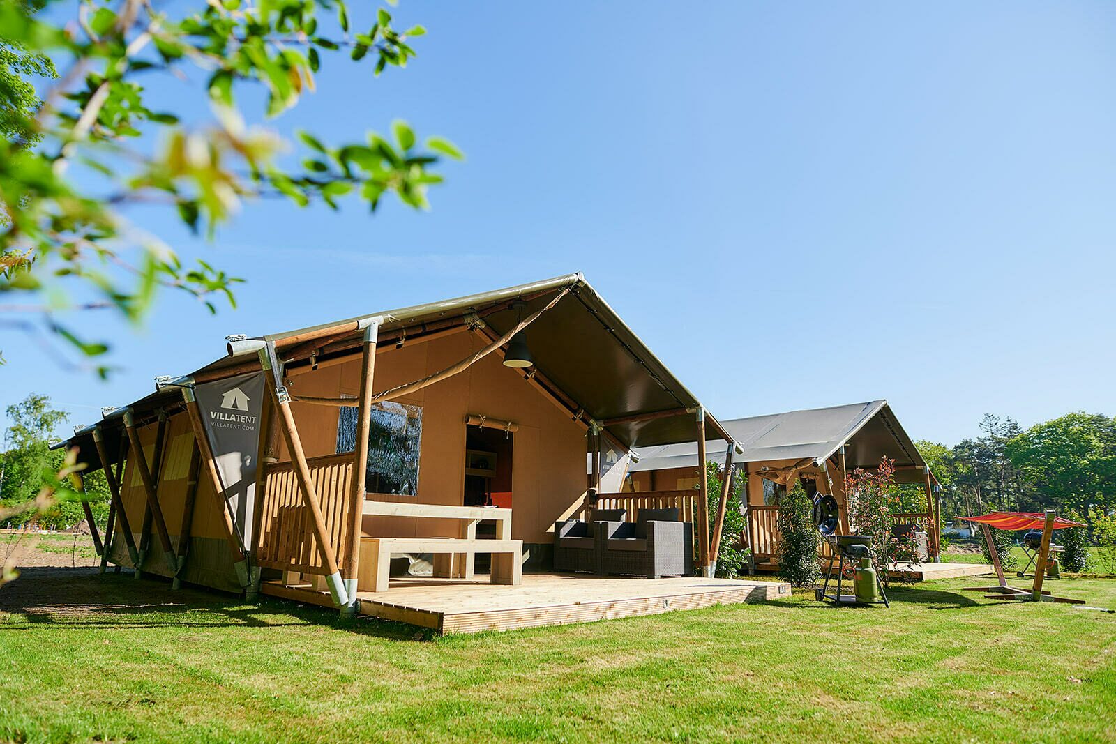 Luxe Villatent XL voor 4 tot 6 personen in Voorthuizen Veluwe Luxe Villatent XL voor 4 tot 6 personen in Voorthuizen Veluwe