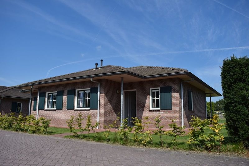 Fraaie 16-persoons groepsaccommodatie op park in Voorthuizen Veluwe in Nederland