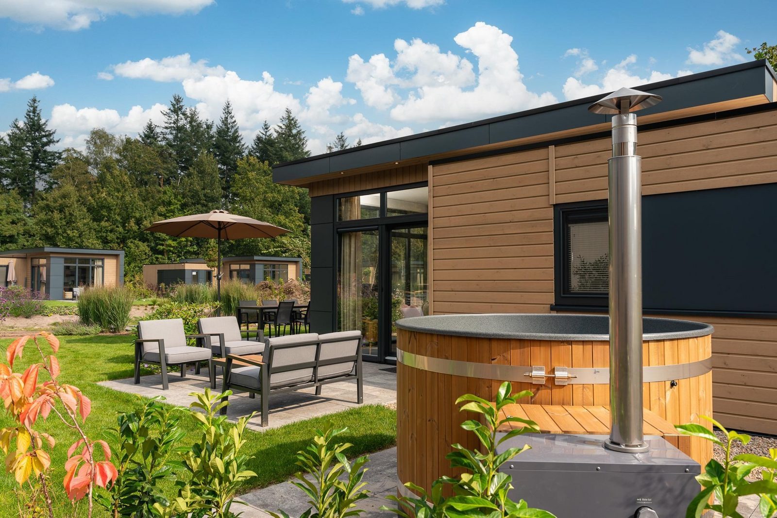 Cannenburch met Hottub - 4 personen in Nederland