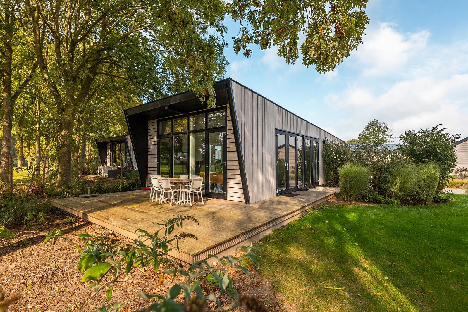 Chalet met rustige ligging op vakantiepark 6 - personen