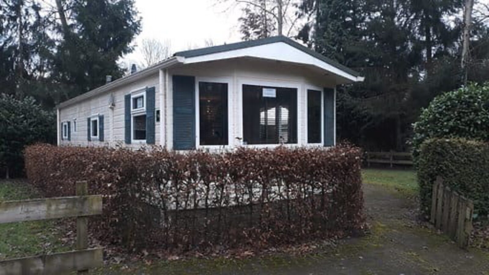 Chalet voor maximaal 5 personen op Recreatiepark de Veldkamp Chalet voor maximaal 5 personen op Recreatiepark de Veldkamp
