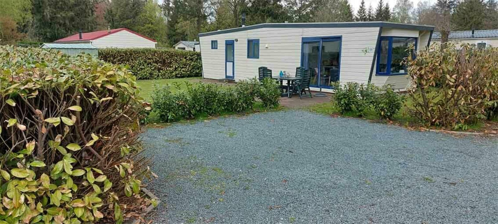 Heerlijk chalet op recreatiepark de Veldkamp in Epe Heerlijk chalet op recreatiepark de Veldkamp in Epe