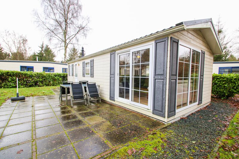 Heerlijk chalet voor 4 personen op De Veldkamp in Epe Heerlijk chalet voor 4 personen op De Veldkamp in Epe