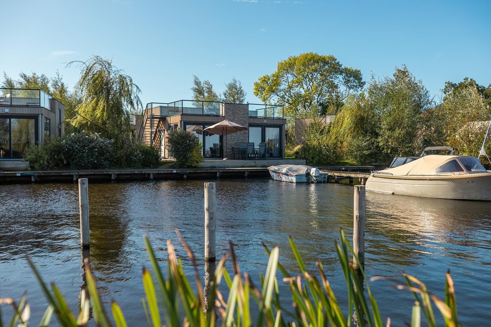Lodge met dakterras & sfeerhaard 4 -personen in Nederland