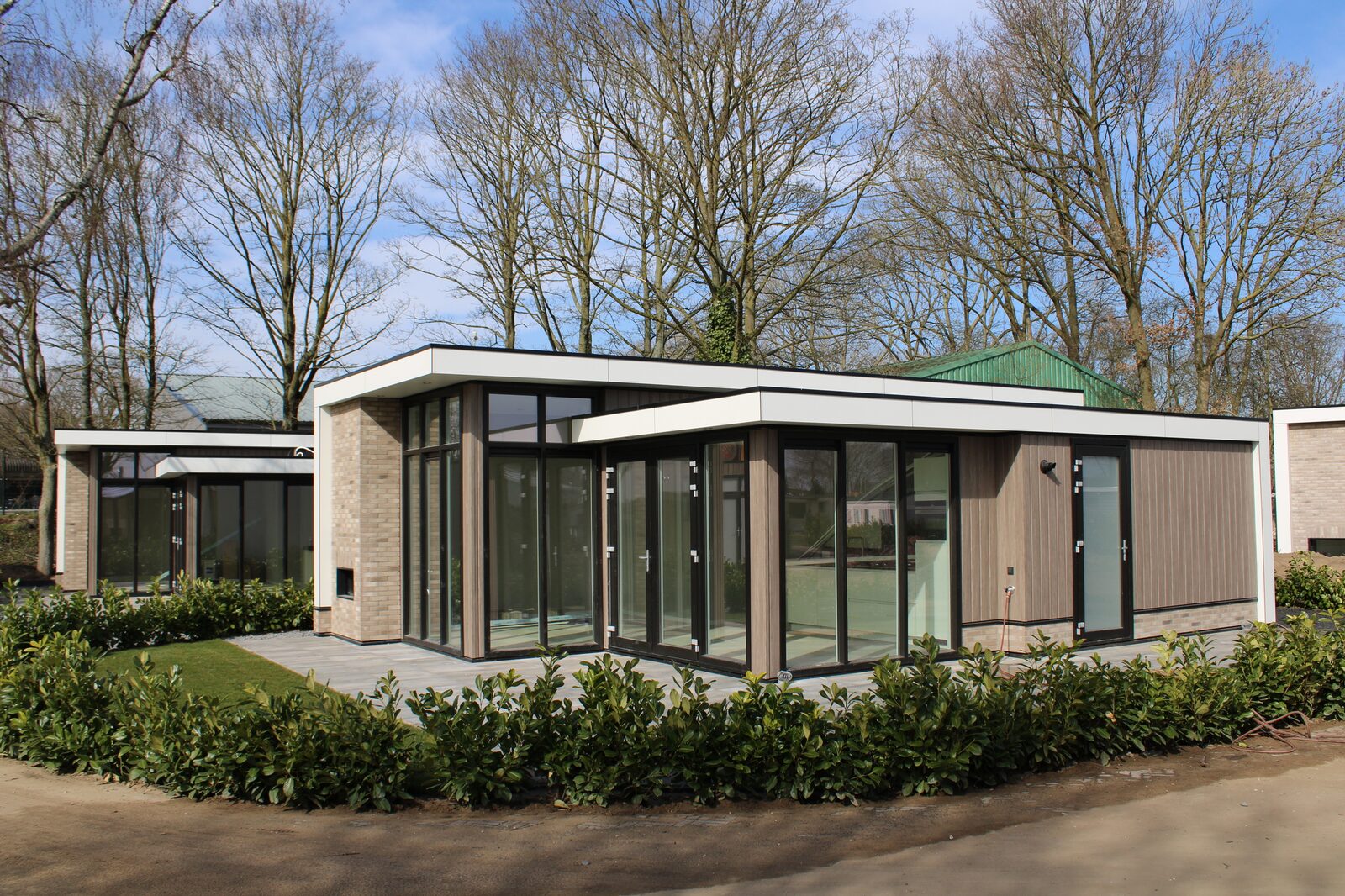 Moderne vakantiewoning voor 4 personen op de Rhederlaagse Meren met Sauna