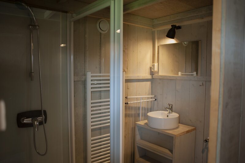Luxe safarichalet voor 4 personen op park in Voorthuizen Veluwe Luxe safarichalet voor 4 personen op park in Voorthuizen Veluwe